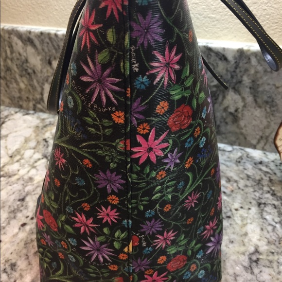 🚫SOLD🚫Dooney & Bourke Floral E/W Shopper *RARE* - Picture 7 of 8